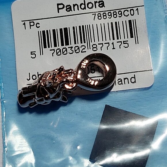 Pandora *RETIRED* Rose ™ Statue of Liberty Dangle Travel Charm w/cz's 788989C01 - Picture 13 of 14